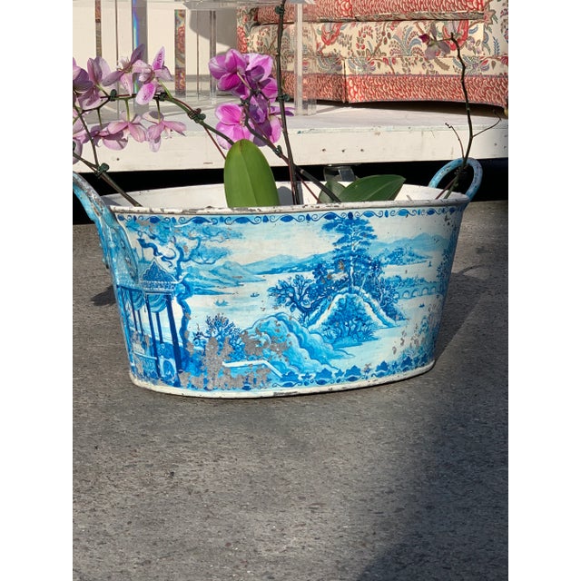 1980s Blue Tole French Style Chinoiserie Planter For Sale - Image 10 of 13