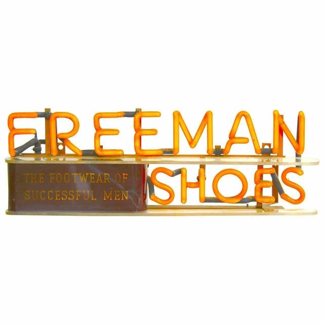 Early 20th Century Early Neon Advertising Sign, 1930s, Freeman Shoes, 'Footwear of Successful Men' For Sale - Image 5 of 5