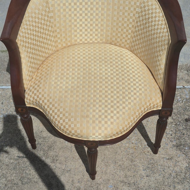 Southwood & Co. 2003 Southwood Hickory Nc Sheraton Inlaid Mahogany 5 Leg Barrel Tub Chair Arm Chair For Sale - Image 4 of 16