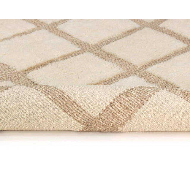 Early 21st Century Hand-Knotted Wool Premium Rug by Azele Studio For Sale - Image 5 of 10