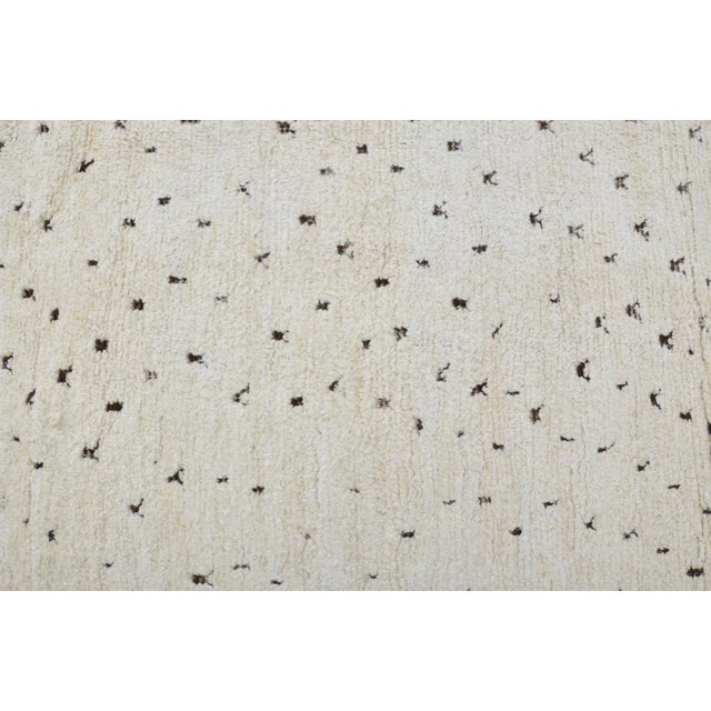 Rug & Kilim Angora Dots Design Wool Natural Oversize Turkish Rug For Sale - Image 4 of 11