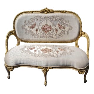 New Simple Gold Leaf French-Style Victorian Settee Chair – Elegant Antique-Inspired Sofa/Soft For Sale