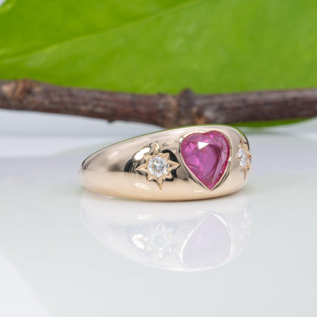 Metal Pink Sapphire Ring With Natural Diamonds: Solid 14k Gold, Heart Shaped 7x6.8mm, Size 6.75 For Sale - Image 7 of 9