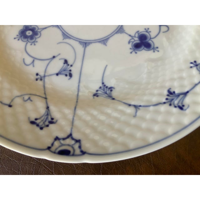 Ceramic Vintage Bing & Grondahl Blue Fluted Dinner Plate 624 For Sale - Image 7 of 8