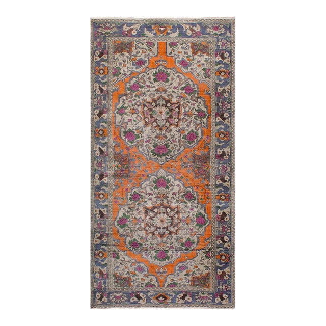 Shabby Chic 1990's Vintage Orange/Blue Wool Rug - 4'9'' X 9'11'' For Sale