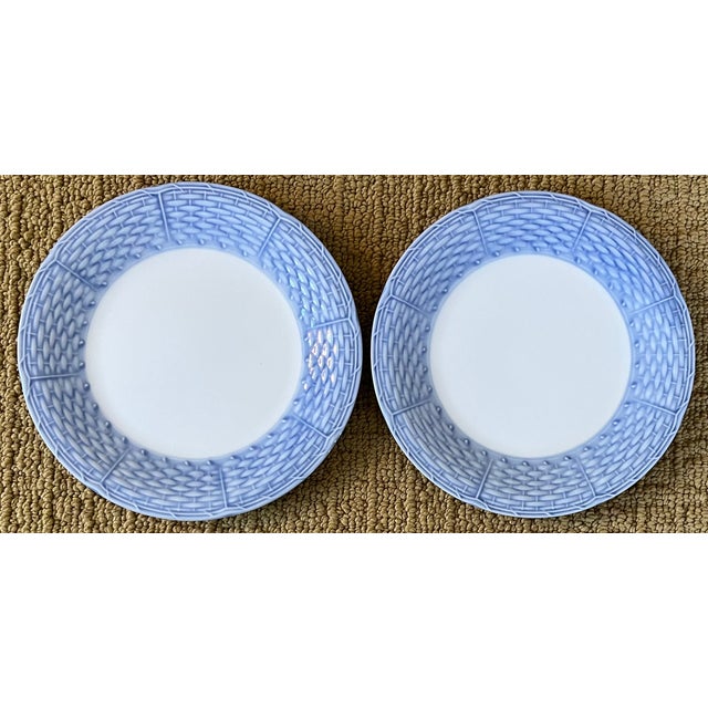 Mid 20th Century English Porcelain Blue and White Basketweave Plates for Salad, Cake or Hors d'Oeuvres - Set of 12 For Sale - Image 11 of 16