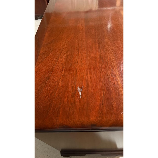 Wood Late 1950s Kling Mahogany Bedroom Suite – 4-Piece Set (Bed, Dresser, Chest & Nightstand) For Sale - Image 7 of 14