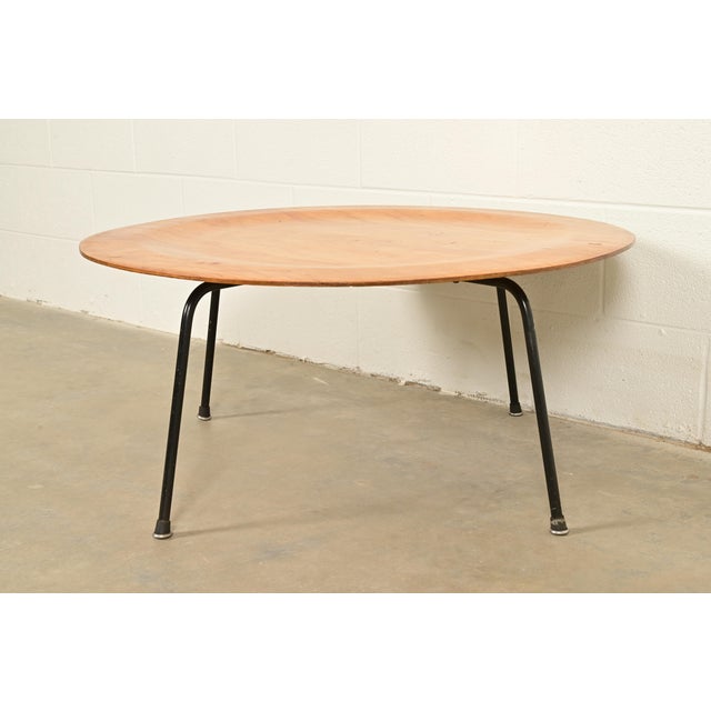 1950s Early Eames for Herman Miller CTM Ash Coffee Table, Circa 1950s For Sale - Image 5 of 9