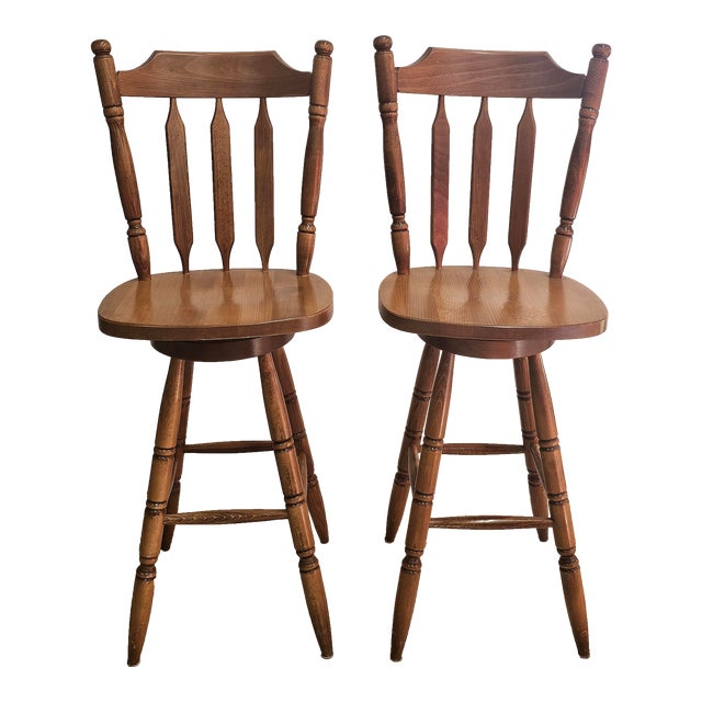 Pair of Mid Century Arts and Crafts Style Stained Maple Swivel Bar Stools For Sale