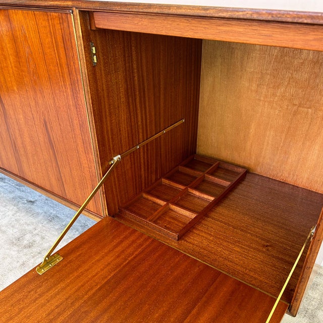 Dunvegan Sideboard by Tom Robertson for McIntosh, 1960s For Sale - Image 9 of 18