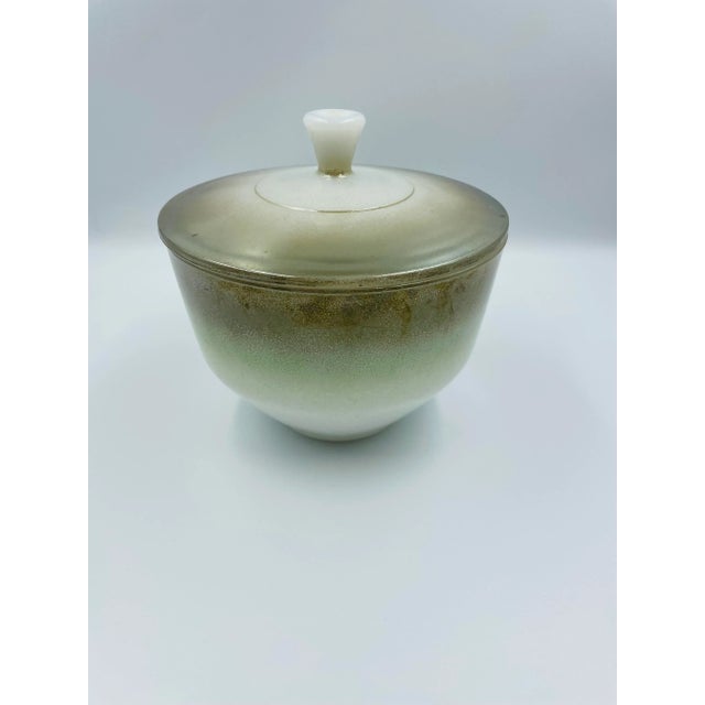 Federal Glass Mid-Century Iridescent Green & Copper Federal Glass Decorative Jar/Urn For Sale - Image 4 of 11