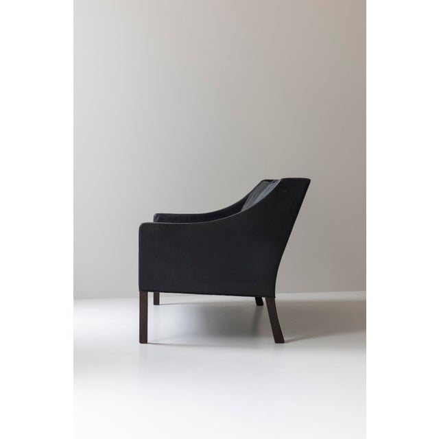 Model 2209 Three-Seater Sofa by Børge Mogensen for Fredericia, 1960s For Sale - Image 16 of 18