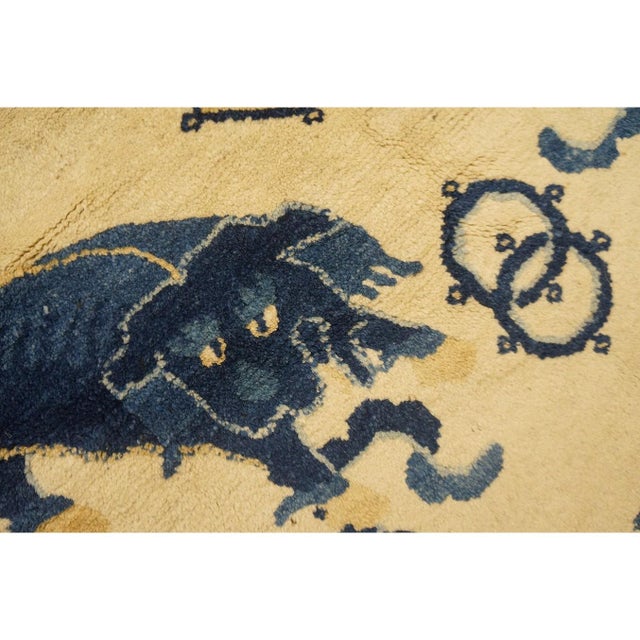 1880s Antique Small Blue and Ivory Chinese Ningxia Small Foo Dog Greek Key Rug For Sale - Image 10 of 10