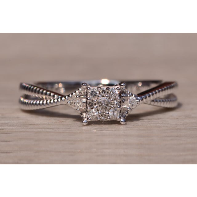 The Gladstone Place Duo: White Gold Promise Ring set with Natural Diamonds For Sale - Image 4 of 11