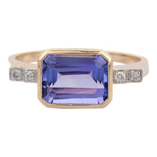 Genuine Tanzanite With Tiny Diamonds Cocktail Ring Size 7 For Sale