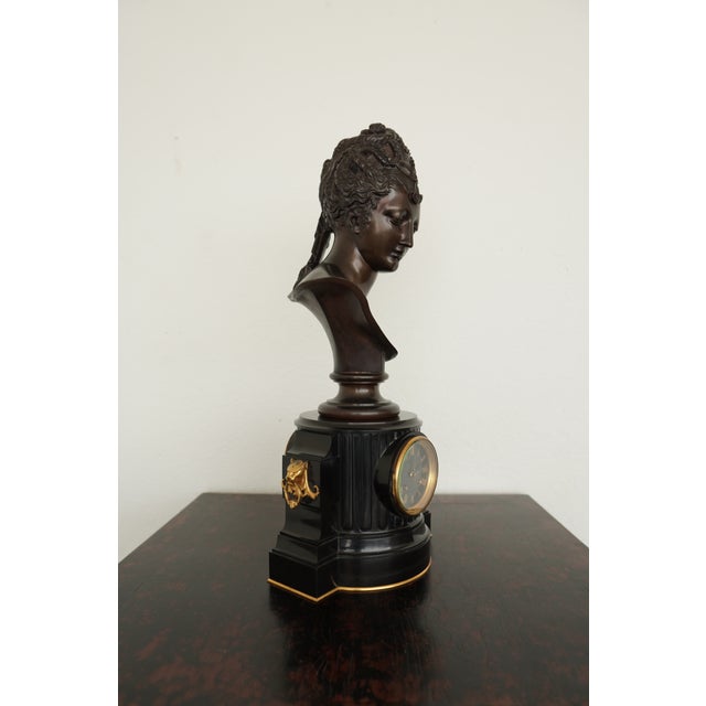 1990s Vintage French Bust Mantel Clock For Sale - Image 5 of 18