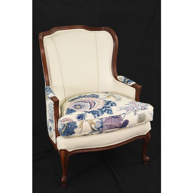 Ethan Allen Schumacher Linen Accent Chair on Restored Vintage Ethan Allen Camille Bergere With Linen For Sale - Image 4 of 18