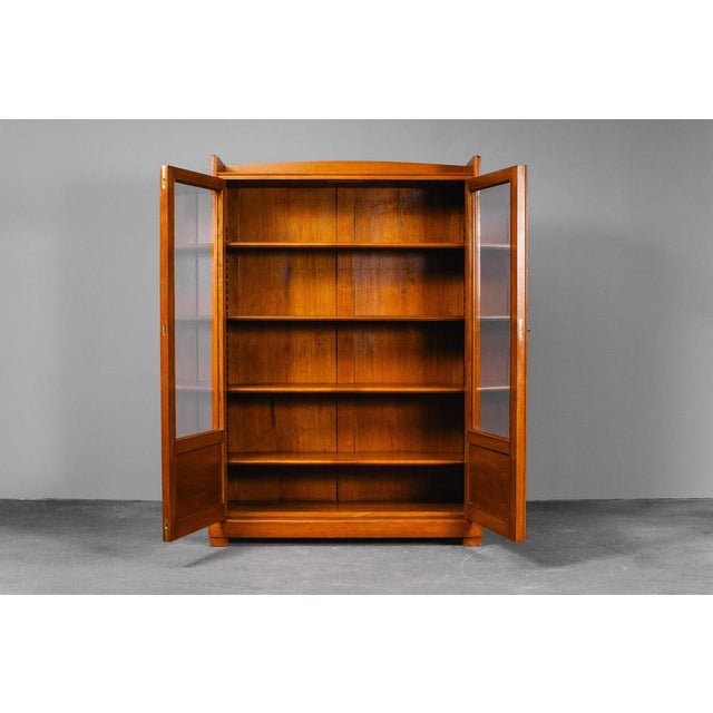 Art Nouveau Bookcase in Solid Oak For Sale - Image 4 of 18