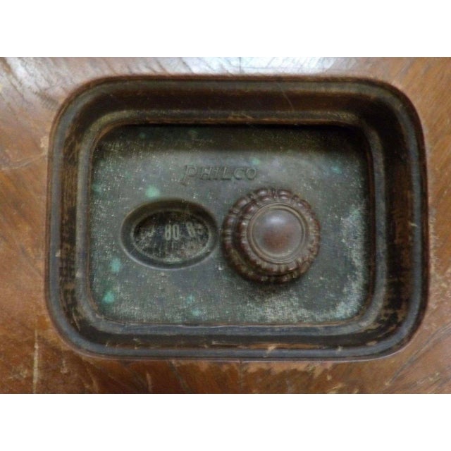 Brown Antique 1930s Philco Lazyboy Chairside Radio Model 370 for Restoration For Sale - Image 8 of 13