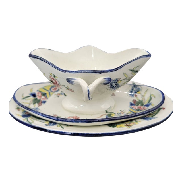 19th Century Faience De Gien French Hand Painted Earthenware Sauce Boat With Attached Underplate and Additional Oval Plate For Sale