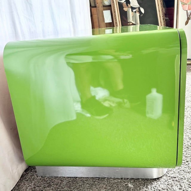 Wood 1980s Postmodern Lime Green Lacquer Laminate Waterfall Low Credenza For Sale - Image 7 of 8