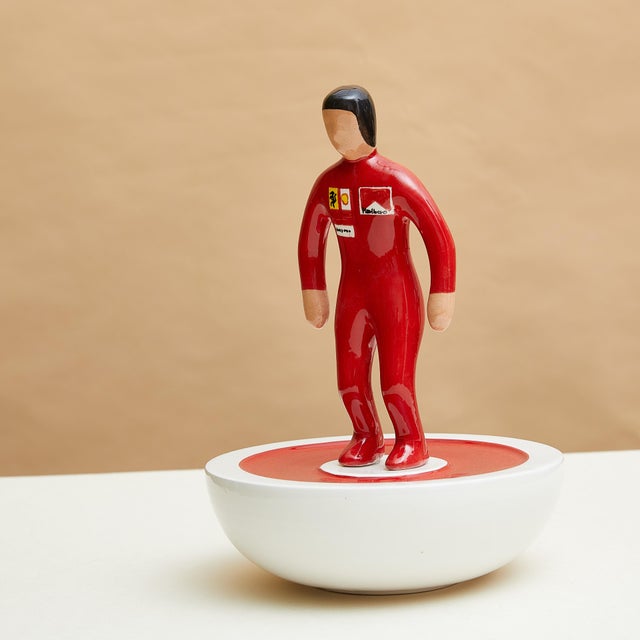 Subbuteo Ornament Sculpture in Double-Mold Ceramic from Artigianato Italiano For Sale - Image 6 of 6