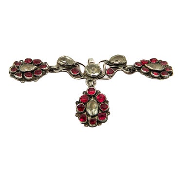 Vintage Pendant in Silver For Sale