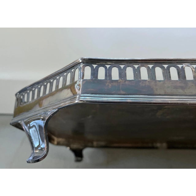 Antique Early 19th Century George III Old Sheffield Silver on Copper Galleried Tray or Plateau For Sale In New York - Image 6 of 13