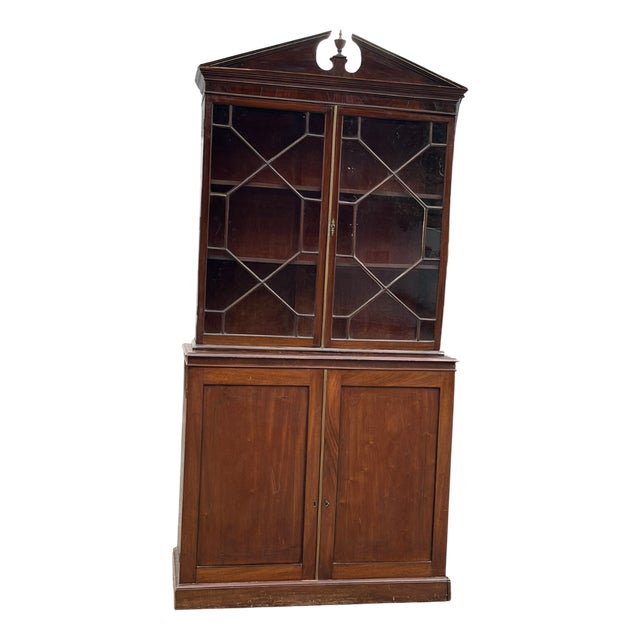 Georgian Astragal Glazed Bookcase in Mahogany For Sale
