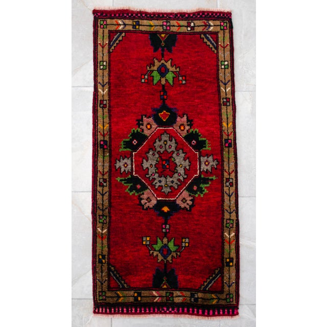 Hand Knotted Small Turkish Rug. Organic Wool 1960's Entryway Decor DoorMat, Accent Rug - 21'' X 45'' For Sale - Image 6 of 12
