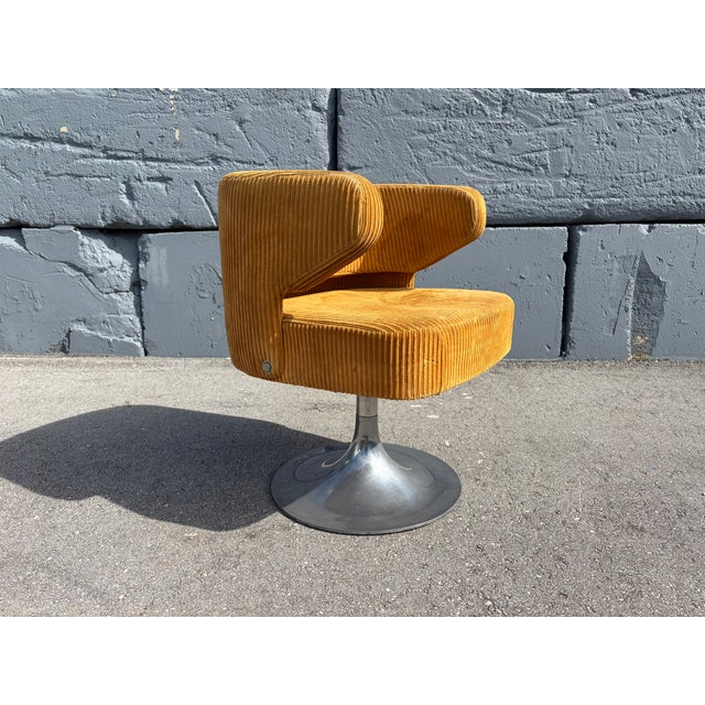 One Swivel Chair by Gianni Moscatelli for Formanova Milano, 1970s. For Sale In Miami - Image 6 of 13