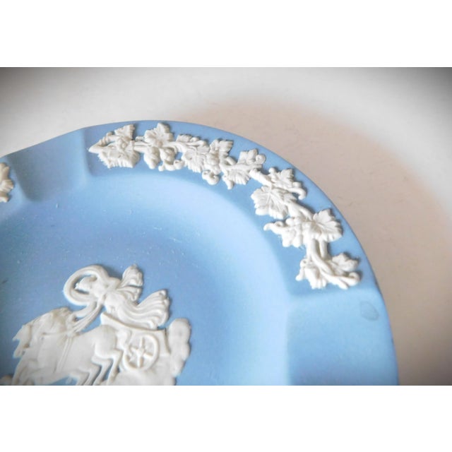 Wedgwood Jasperware Blue Round Ashtray, Mid Century, Made in England For Sale In New York - Image 6 of 9