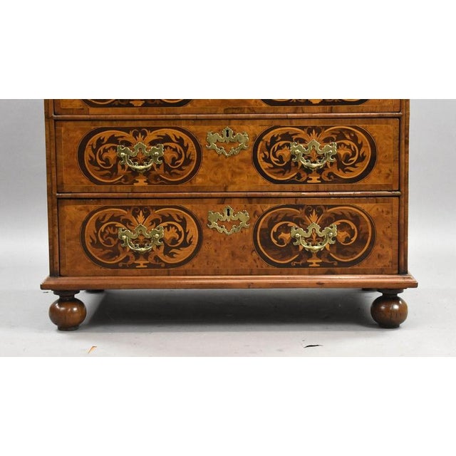 Burr Walnut Marquetry Chest from William & Mary, 1700s For Sale - Image 6 of 14