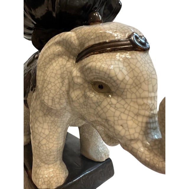 Off-white Vintage Glazed Ceramic Elephant Plant Stand With Decorative Bowl For Sale - Image 8 of 12