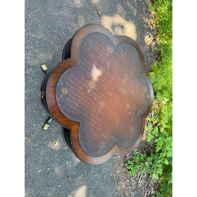 Vintage Ducan Phyfe Georgian Style Clover-Shaped Top Mahogany Pedestal Drum Side Table For Sale In Washington DC - Image 6 of 15