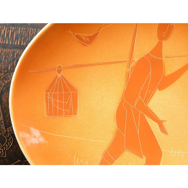 Mid-Century Modern Italian Bird Vendor Ceramic Plate For Sale - Image 3 of 7