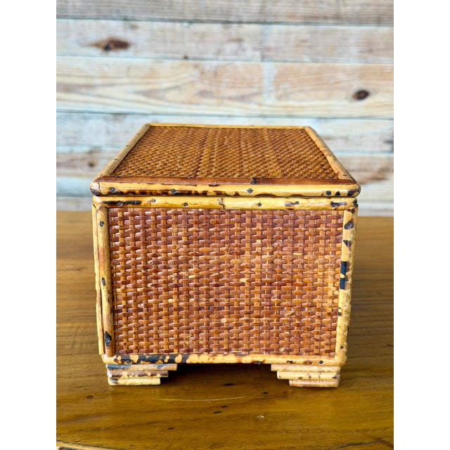 Some pieces don’t need a grand purpose—they’re simply beautiful to have around. This vintage lidded box is handcrafted...