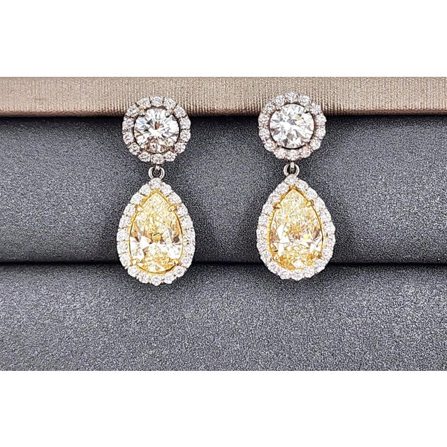 Modern 3.02 Ct Natural Yellow & Diamond Dangle Earrings - 2 Pieces For Sale - Image 3 of 8