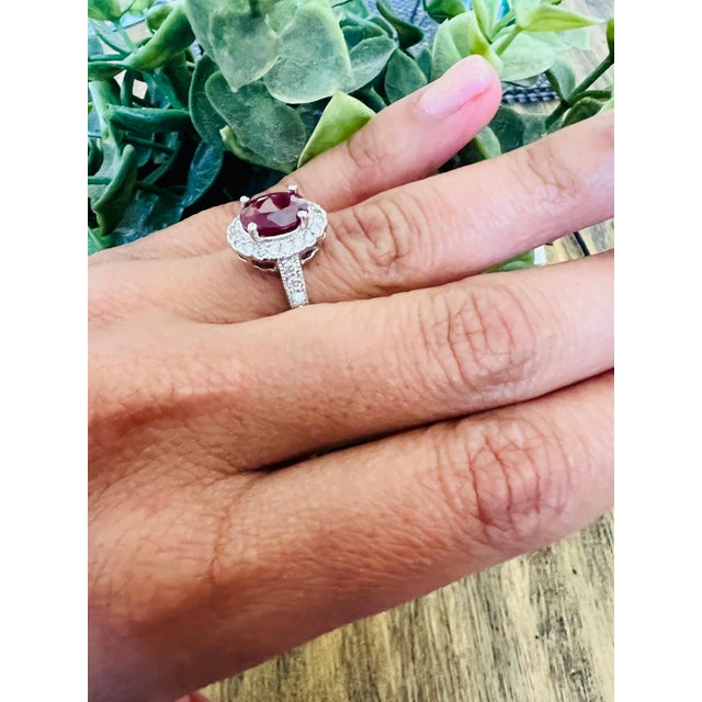 Red Roshe Jewels 2.99 Carat Natural Ruby Diamond Ring in 14k White Gold, Size 7 For Sale - Image 8 of 8