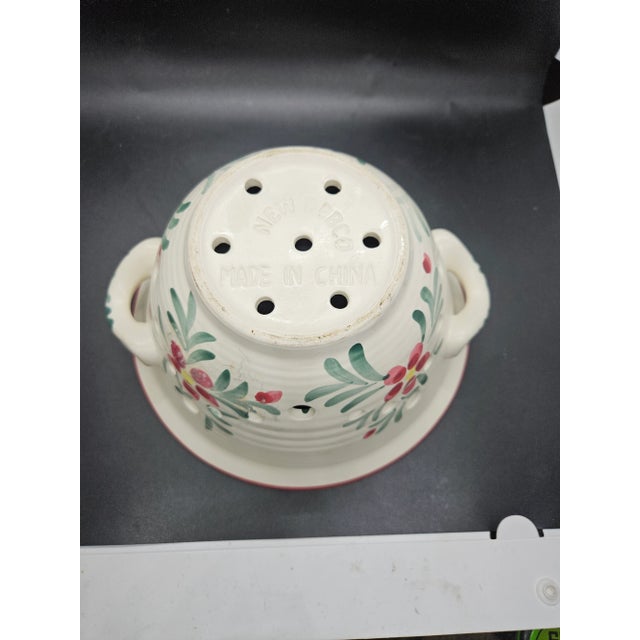 American New Debco Handpainted Stoneware Ceramic Berry Bowl/Colander For Sale - Image 3 of 3