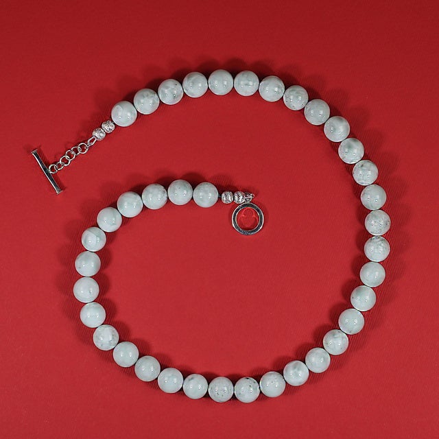 Ajd 18 Inch Soft Green Peruvian Angelite Necklace For Sale - Image 4 of 5