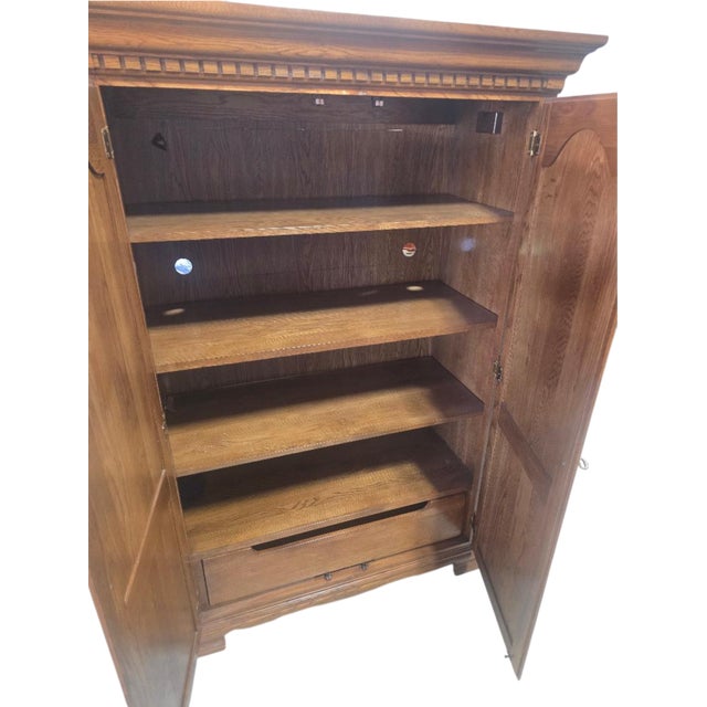 Wood Late 20th Century Kincaid Hunter’s Run Solid Oak Entertainment Armoire / Storage Cabinet For Sale - Image 7 of 8
