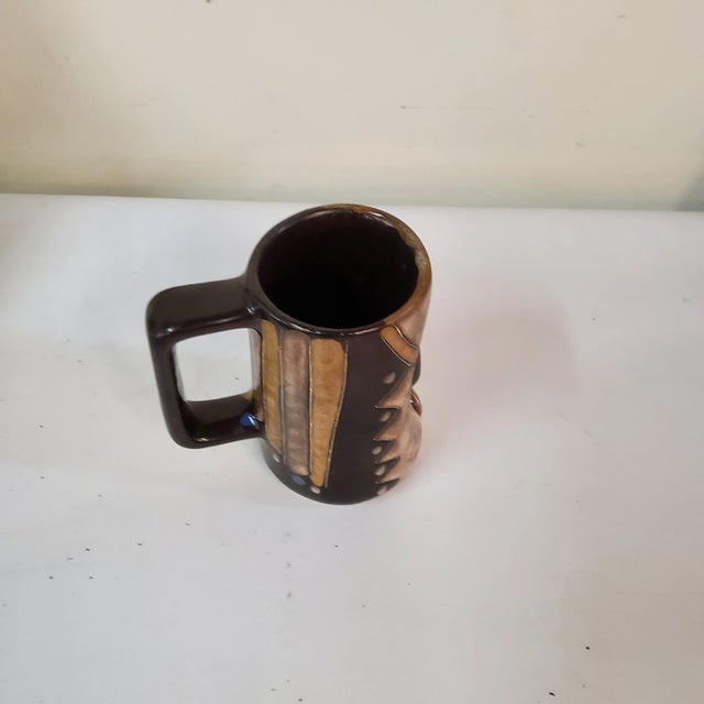 Mid-Century Modern Vintage Mara Mecican Mug For Sale - Image 3 of 3