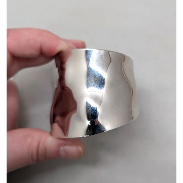 Vintage 1970s Signed Napier Rhodium Plated Wavy Wide Cuff Bracelet For Sale - Image 9 of 12