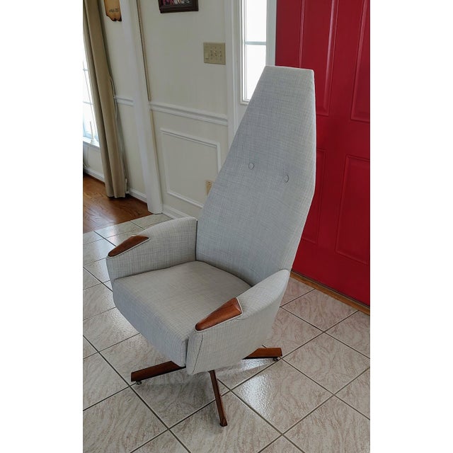 Gray 1960s Attributed to Adrian Pearsall Swivel High Back Lounge Chair For Sale - Image 8 of 11