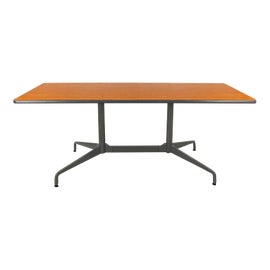Example of Eames Tables