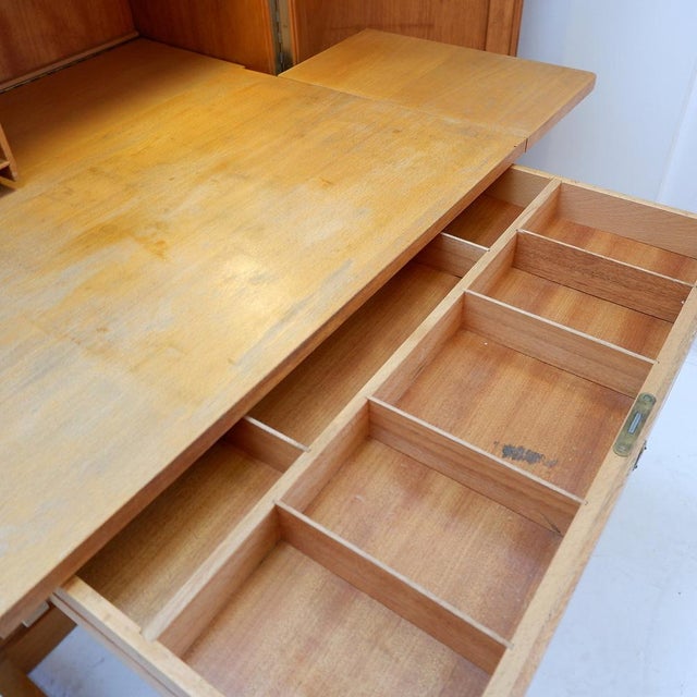 Magic Box Desk attributed to Mummenthaler & Meier, Switzerland, 1955 For Sale - Image 4 of 16