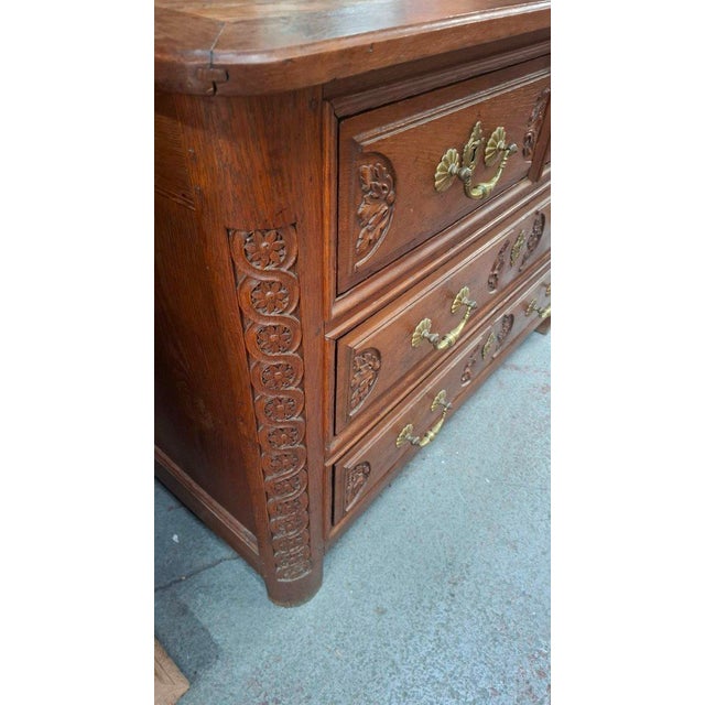 18th Century Chestnut and Oak Chest of Drawers For Sale - Image 9 of 10