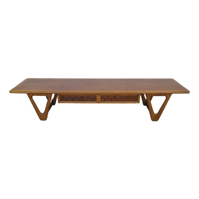 Mid 20th Century Lane Perception Coffee Table Model 908-09 For Sale