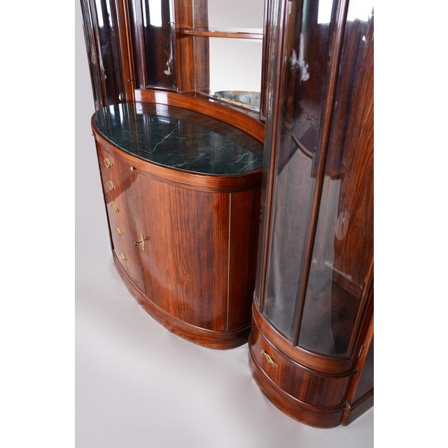 Art Deco Oval-Shaped Sideboard in Rosewood & Original Glass and Mirror, Czech, 1920s For Sale - Image 4 of 18